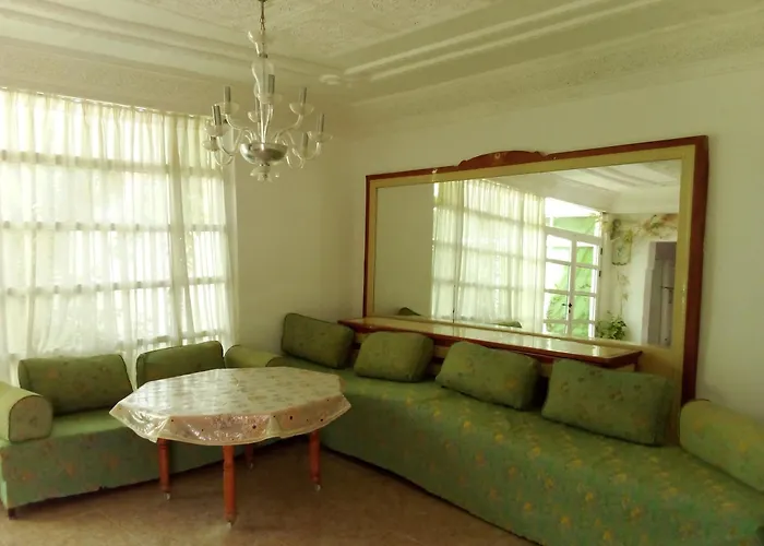 Mother'S House
